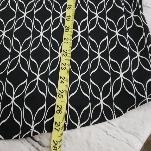 IVY Ridge Tunic Sleevless Black/white/Red M VGUC - Picture 6 of 9